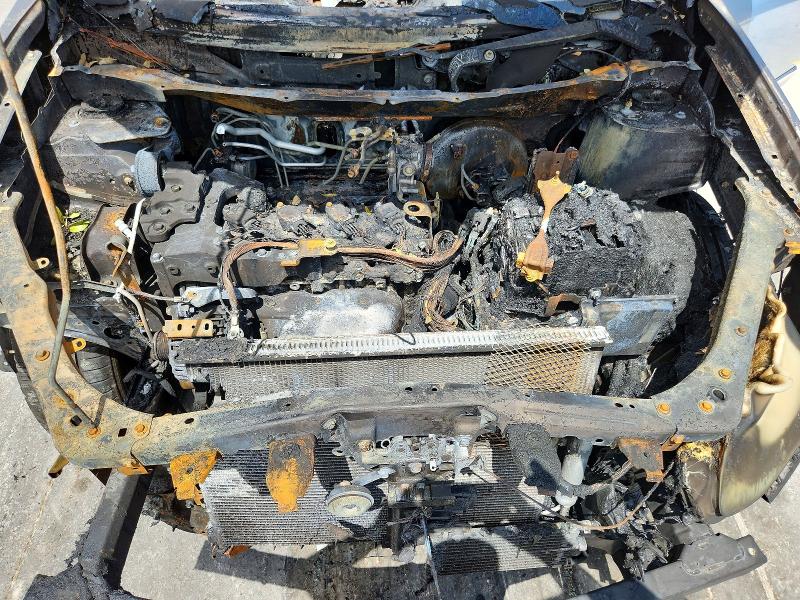 Photo 12 from auction – 2013 NISSAN ROGUE with VIN JN8AS5MT7DW020379