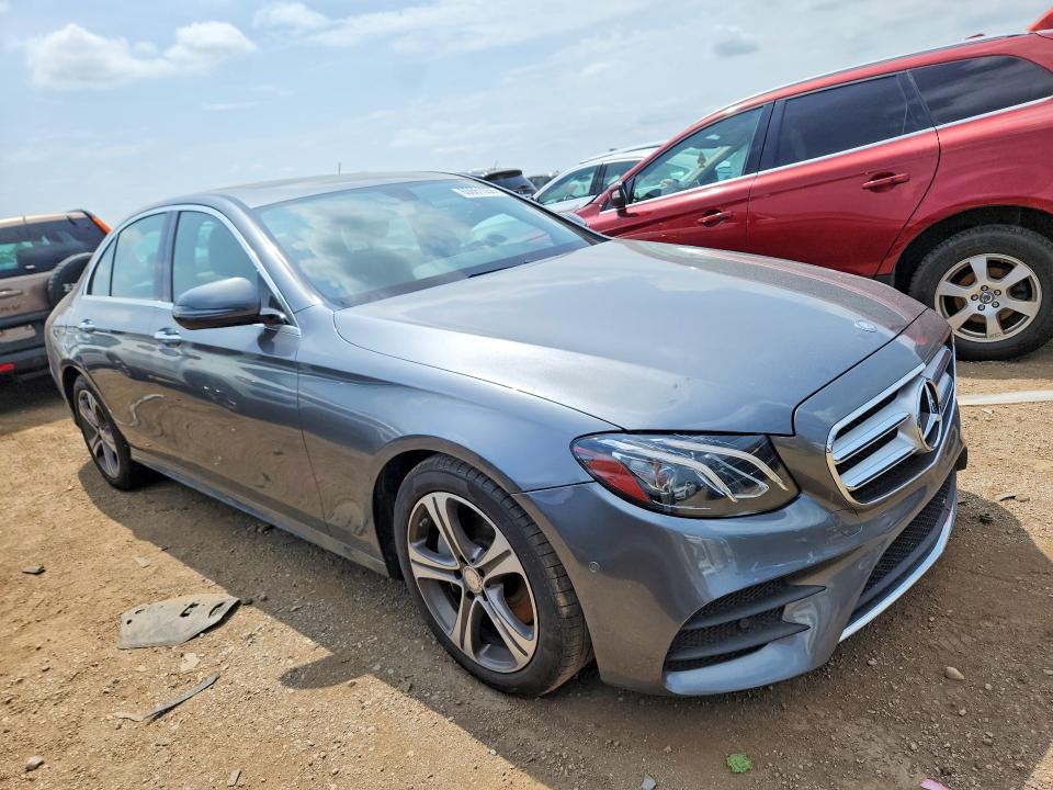 Photo 4 from auction – 2017 MERCEDES-BENZ E with VIN WDDZF4KB3HA161241