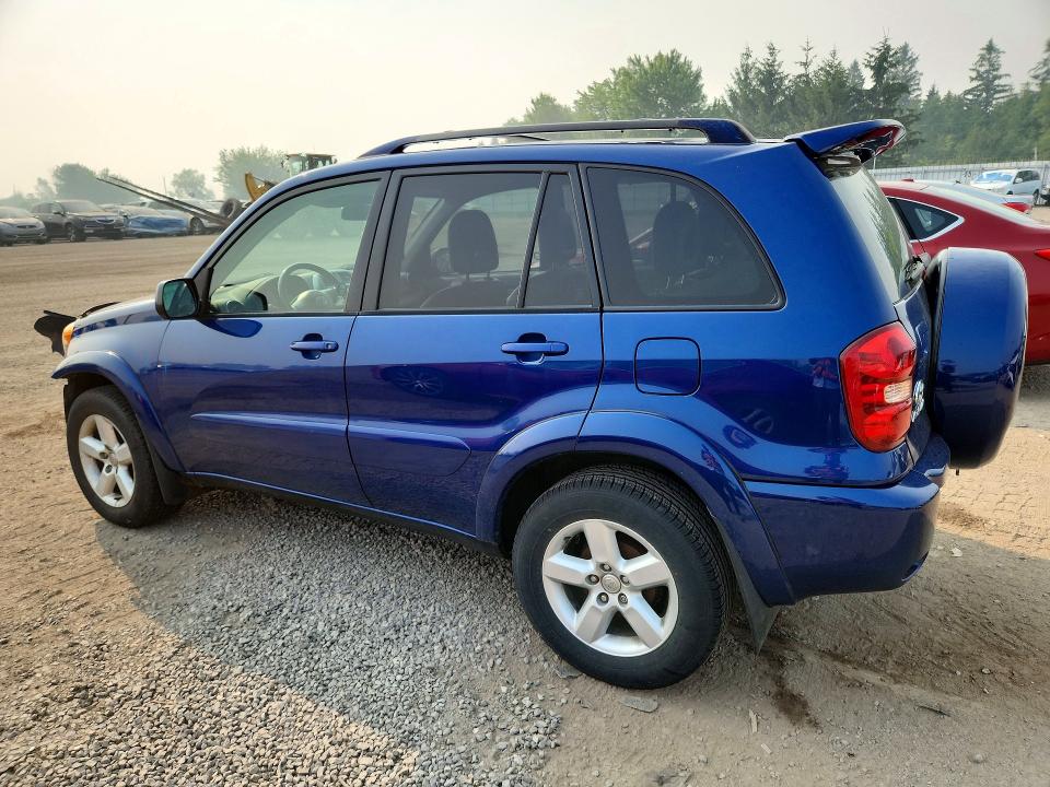Photo 2 from auction – 2005 TOYOTA RAV4 with VIN JTEHD20V750039881