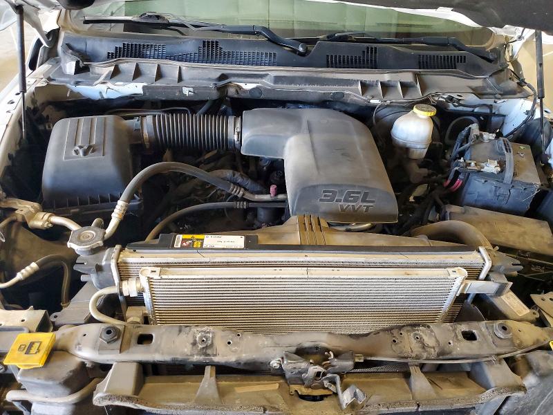 Photo 11 from auction – 2019 RAM 1500 CLASSIC with VIN 1C6RR7FG6KS542342
