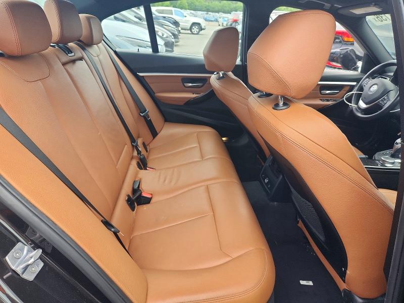 Photo 10 from auction – 2017 BMW 330 with VIN WBA8D9C38HA011526