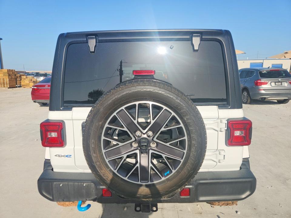 Photo 6 from auction – 2023 JEEP WRANGLER with VIN 1C4JJXP65PW605143