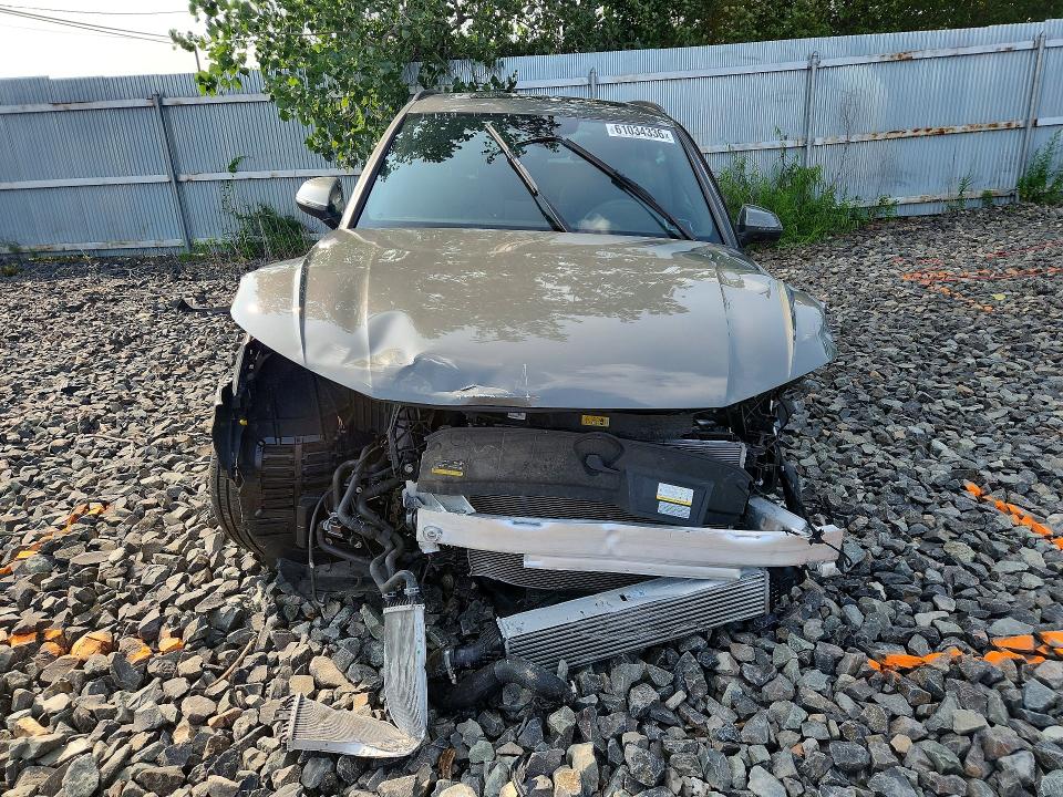 Photo 5 from auction – 2024 AUDI Q5 E with VIN WA1E2AFY8R2123981