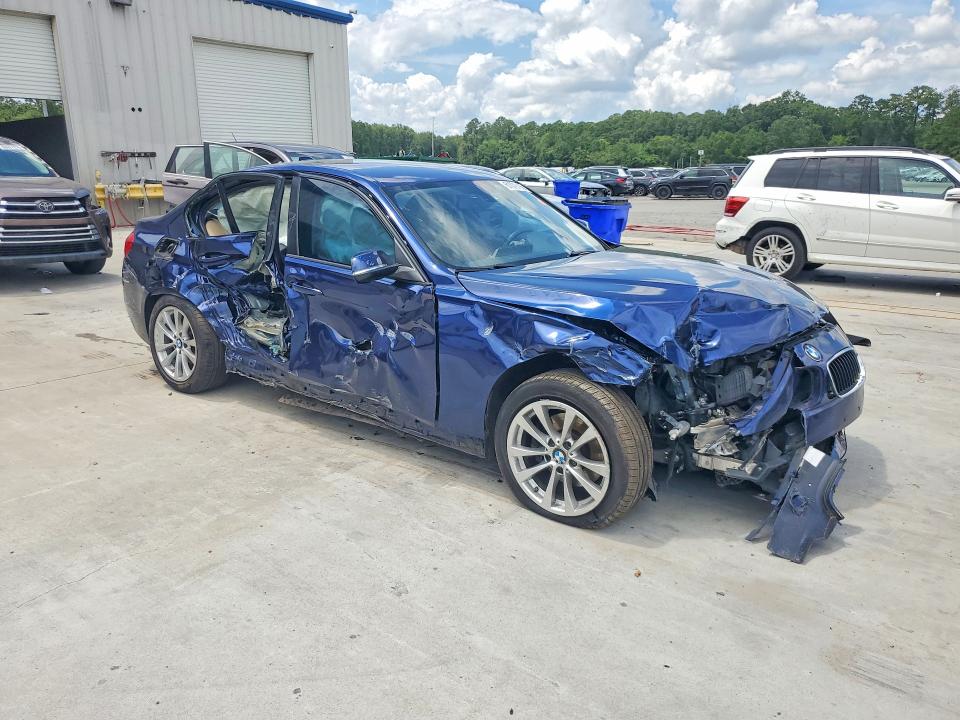 Photo 4 from auction – 2017 BMW 320 with VIN WBA8E5G31HNU43853