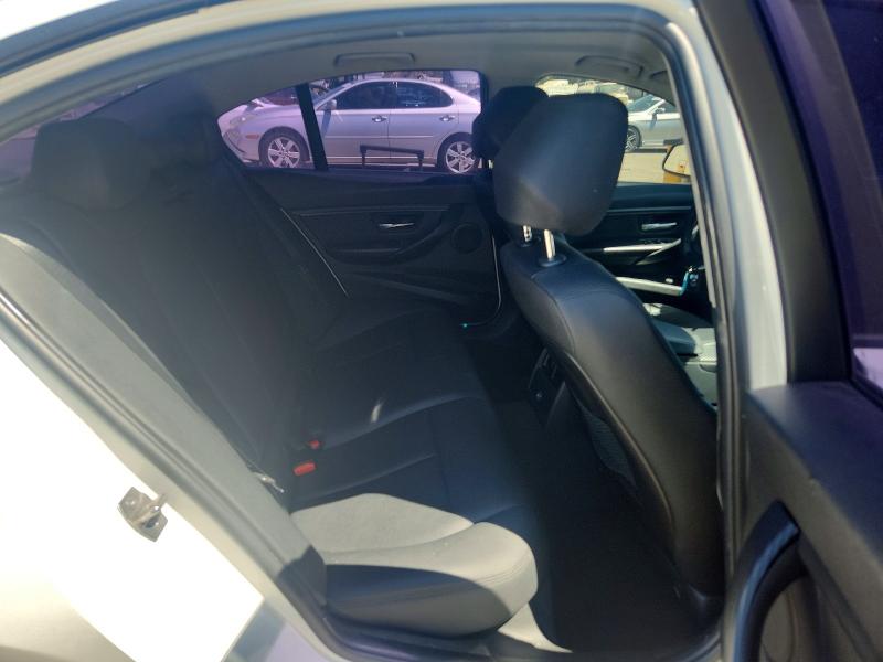Photo 10 from auction – 2013 BMW 328 with VIN WBA3C1C53DF435208
