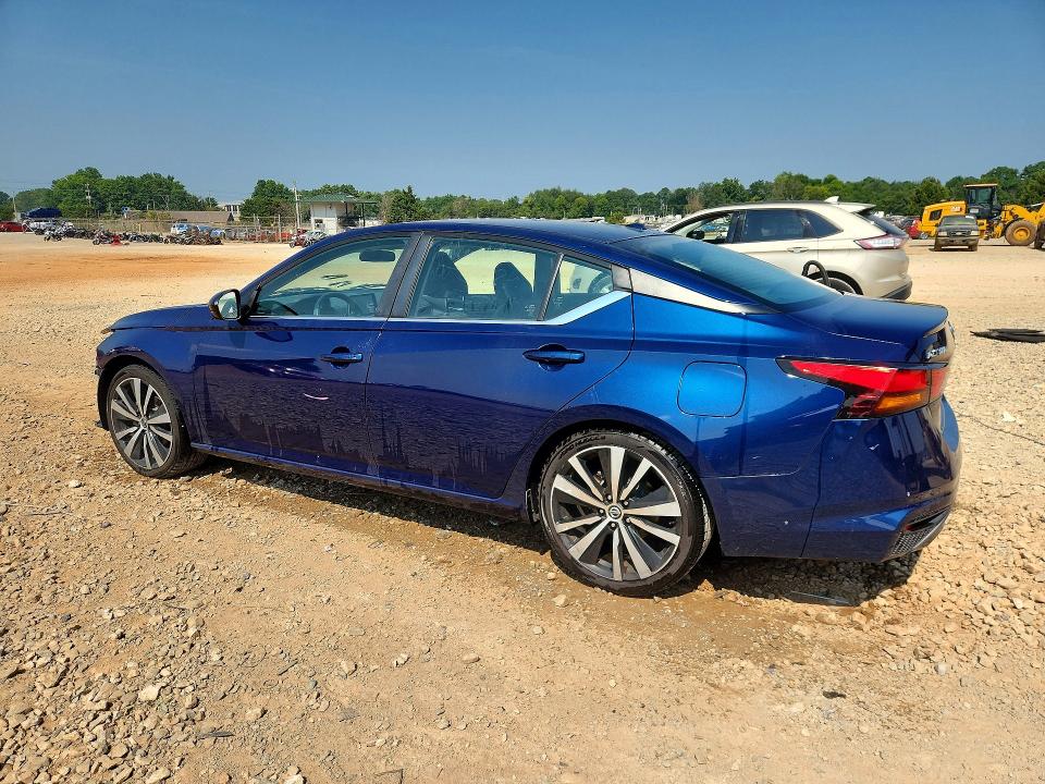 Photo 2 from auction – 2019 NISSAN ALTIMA with VIN 1N4BL4CV7KC258635