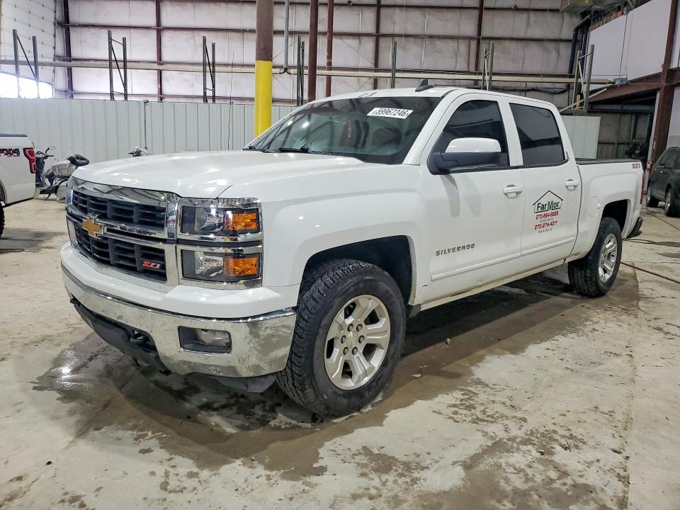 CHEVROLET SILVERADO 2015 with VIN 3GCUKREC7FG232196 - Photo from auction