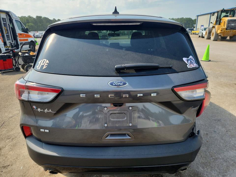 Photo 6 from auction – 2021 FORD ESCAPE with VIN 1FMCU0G67MUB26202