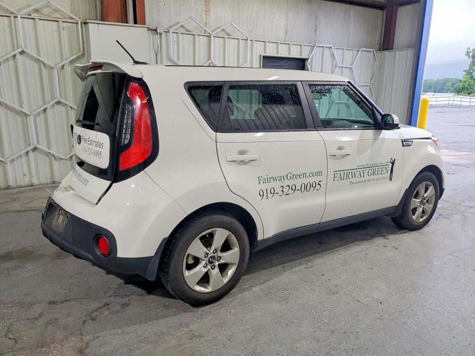 Photo 3 from auction – 2017 KIA SOUL with VIN KNDJN2A2XH7451473