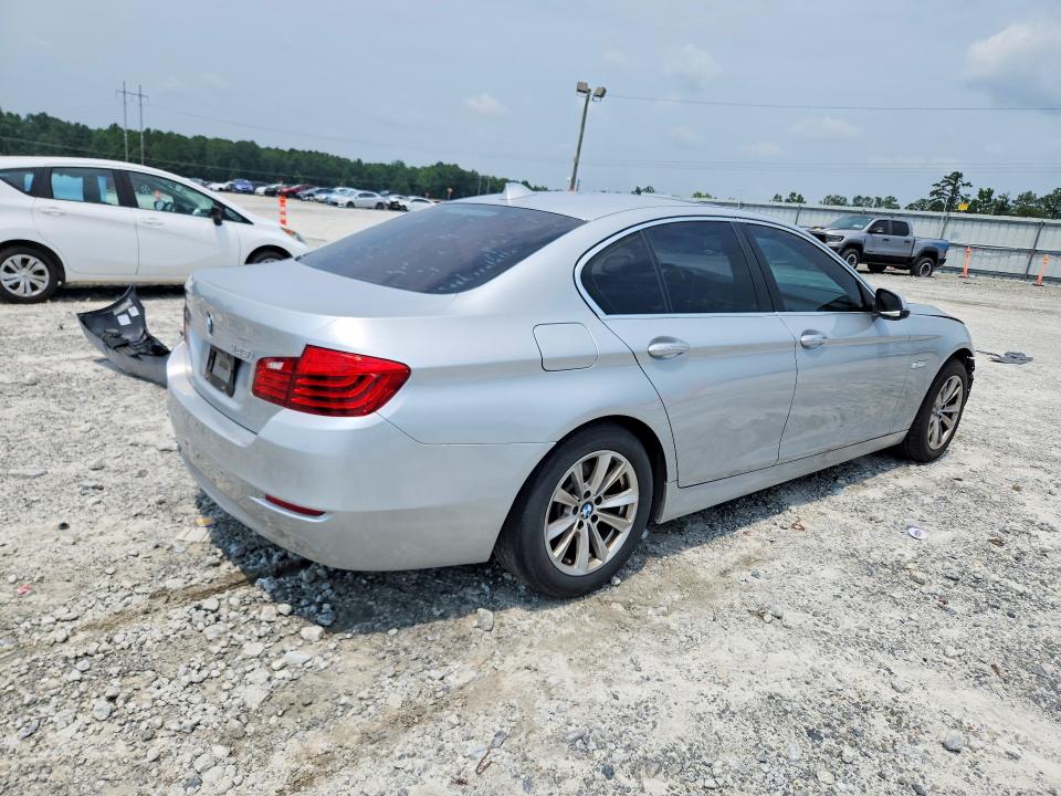 Фото 3 с аукциона – 2015 BMW 528 с VIN WBA5A5C53FD518755