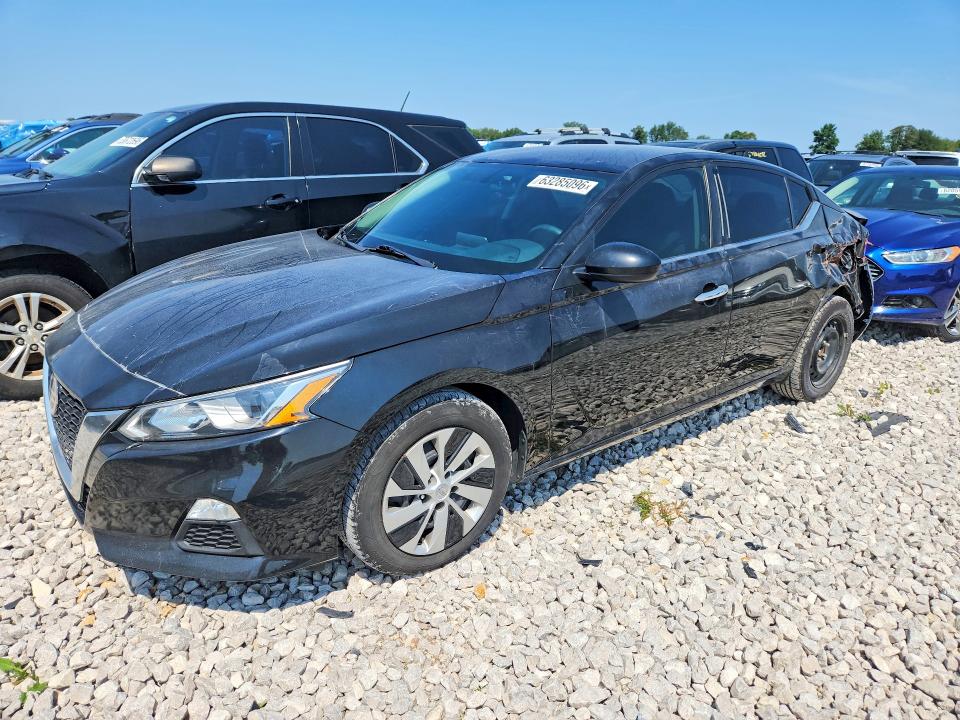 NISSAN ALTIMA 2019 with VIN 1N4BL4BV0KC234985 - Photo from auction