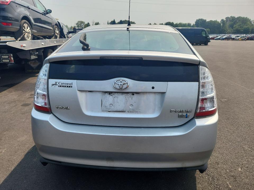 Снимка 6 от търг – 2006 TOYOTA PRIUS с VIN JTDKB20U267513283