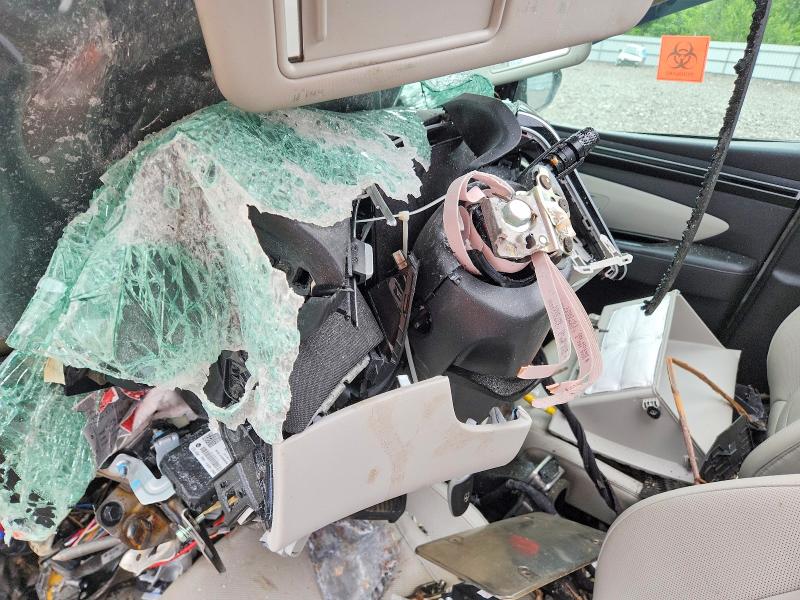 Photo 9 from auction – 2022 HYUNDAI TUCSON with VIN 5NMJECAE6NH044948