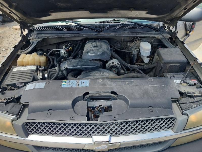 Photo 11 from auction – 2003 CHEVROLET SILVERADO with VIN 1GCEC14V33E308179