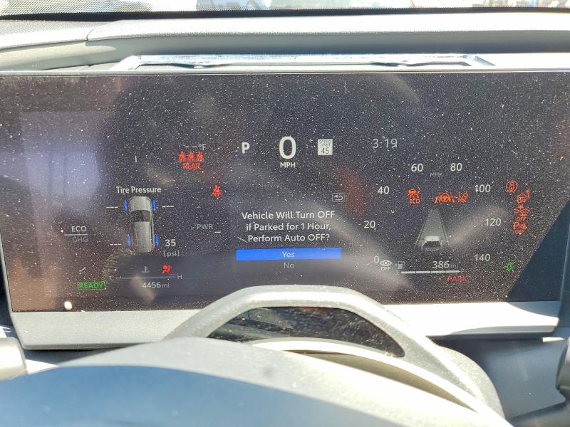 Photo 9 from auction – 2026 TOYOTA RAV4 with VIN JTM6CRAV1TJ002399