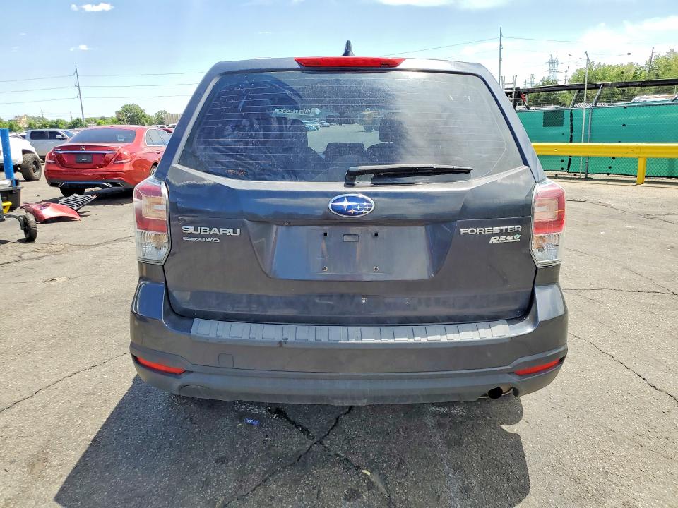 Photo 6 from auction – 2017 SUBARU FORESTER with VIN JF2SJAAC1HG491848
