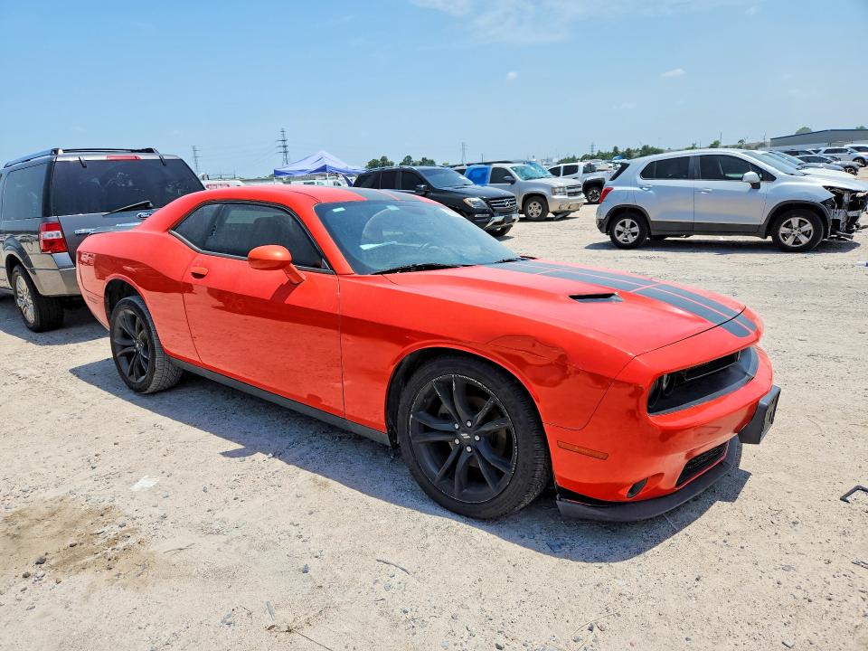 Photo 4 from auction – 2017 DODGE CHALLENGER with VIN 2C3CDZAG3HH527527