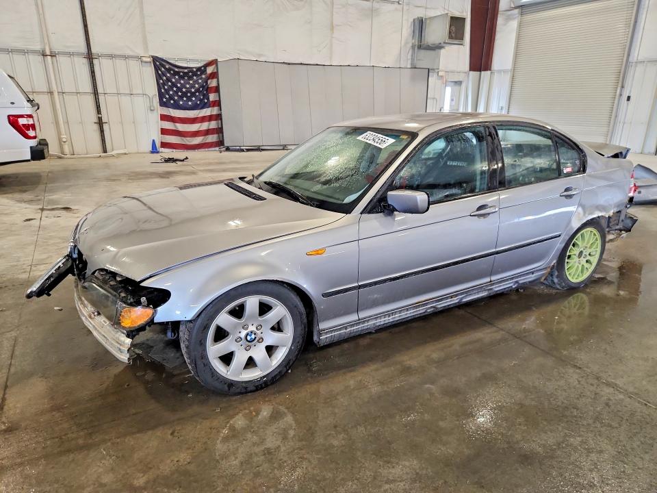 BMW 325 2003 with VIN WBAET37473NH04016 - Photo from auction