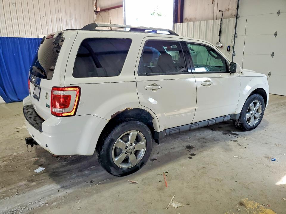 Photo 3 from auction – 2012 FORD ESCAPE with VIN 1FMCU9EG1CKB52501