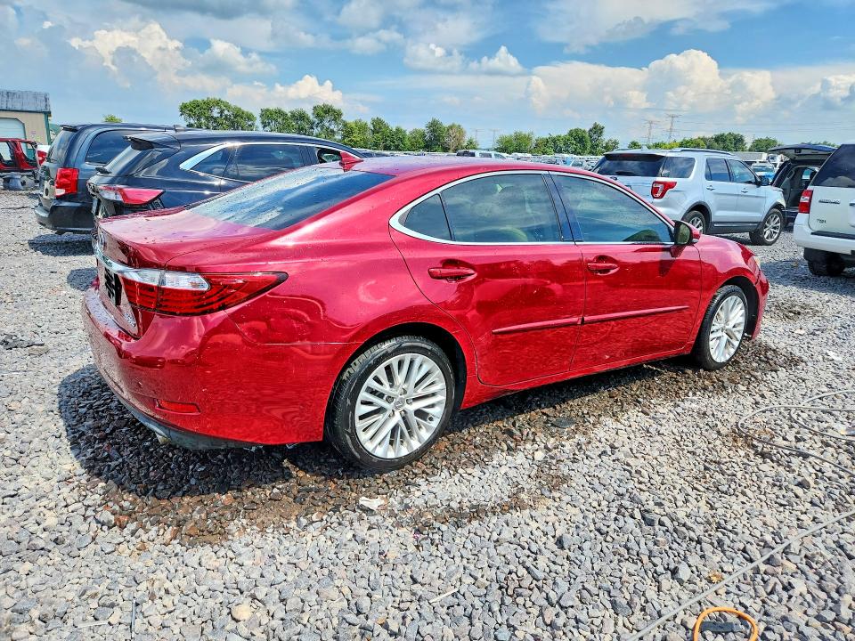 Photo 3 from auction – 2013 LEXUS ES with VIN JTHBK1GG1D2055058