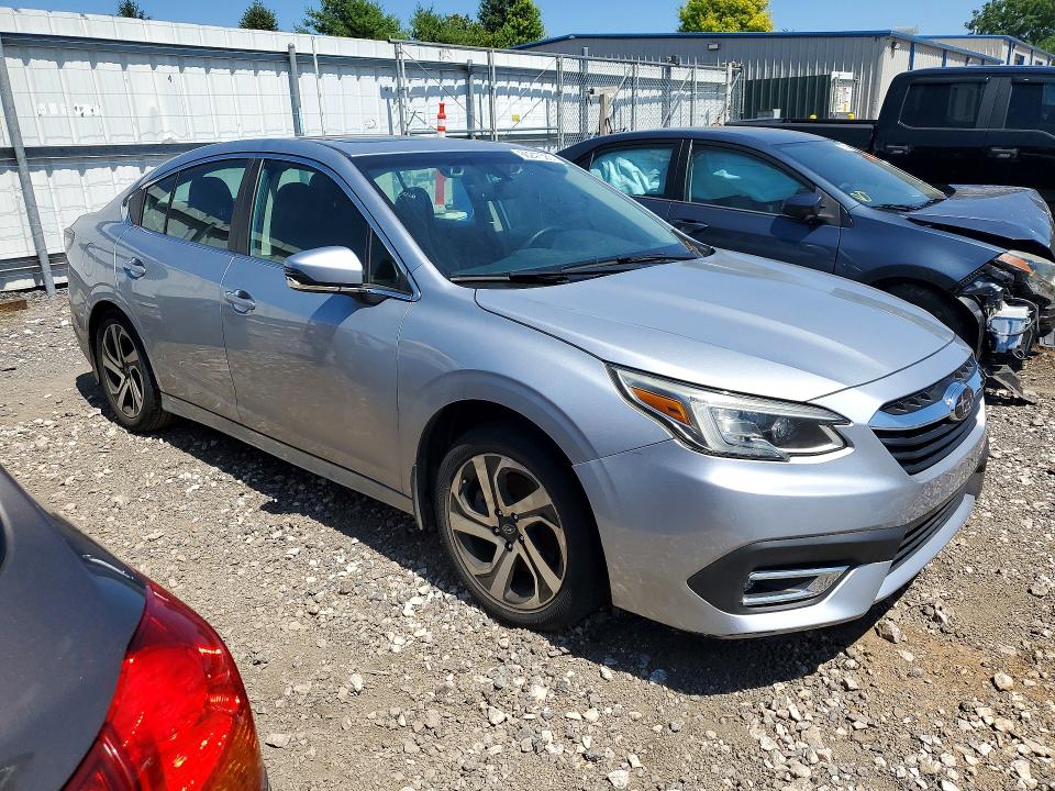 Photo 4 from auction – 2022 SUBARU LEGACY with VIN 4S3BWAN60N3012469
