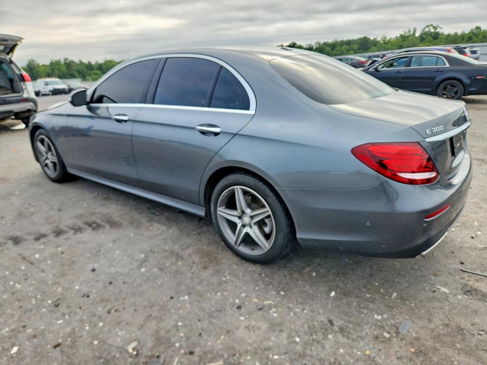 Photo 2 from auction – 2017 MERCEDES-BENZ E with VIN WDDZF4JB7HA028712