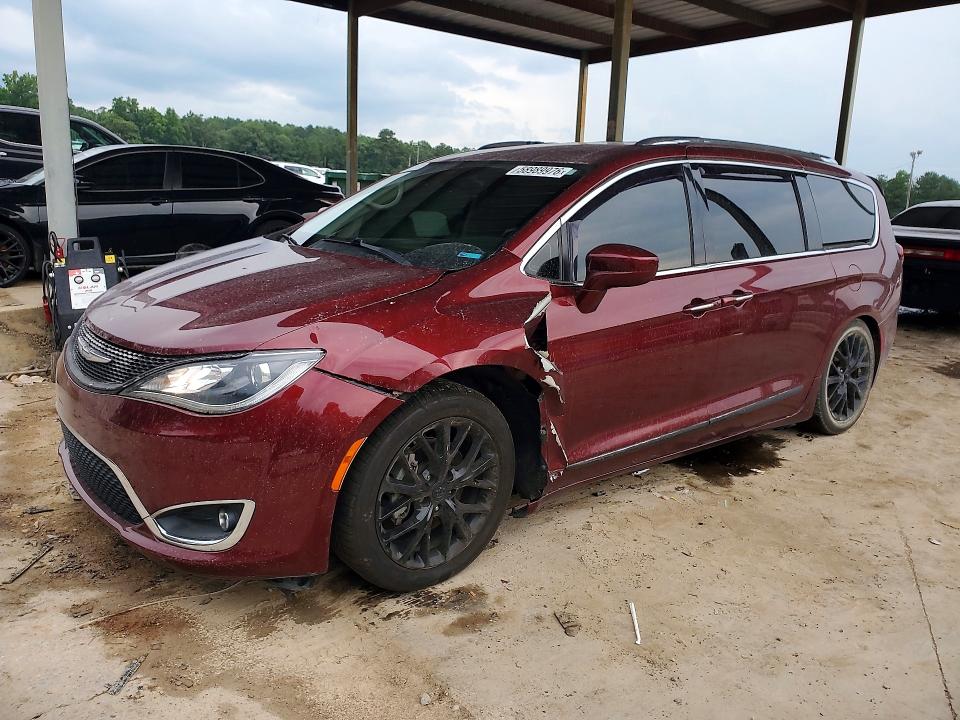 CHRYSLER PACIFICA 2018 with VIN 2C4RC1BG7JR126457 - Photo from auction