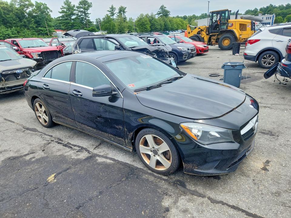 Photo 4 from auction – 2016 MERCEDES-BENZ CLA with VIN WDDSJ4GB4GN303225