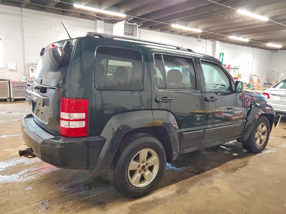 Photo 3 from auction – 2012 JEEP LIBERTY with VIN 1C4PJMAK7CW138929