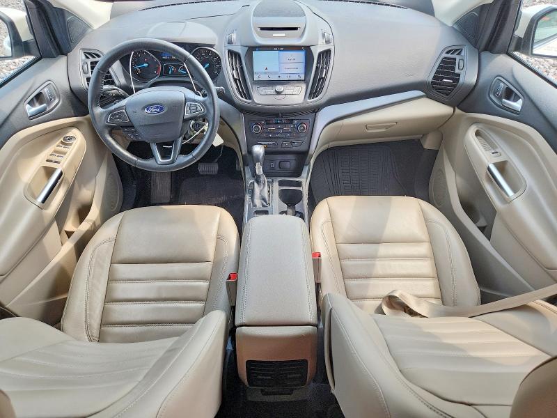 Photo 8 from auction – 2017 FORD ESCAPE with VIN 1FMCU0GD7HUD65012