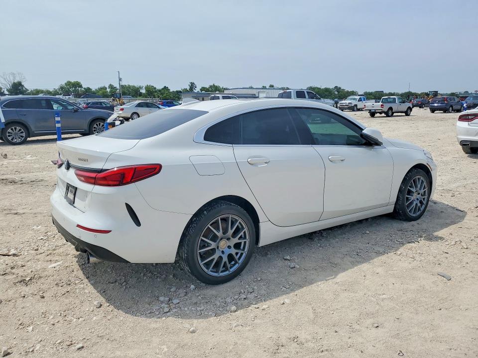 Photo 3 from auction – 2021 BMW 228XI with VIN WBA73AK02M7H53826