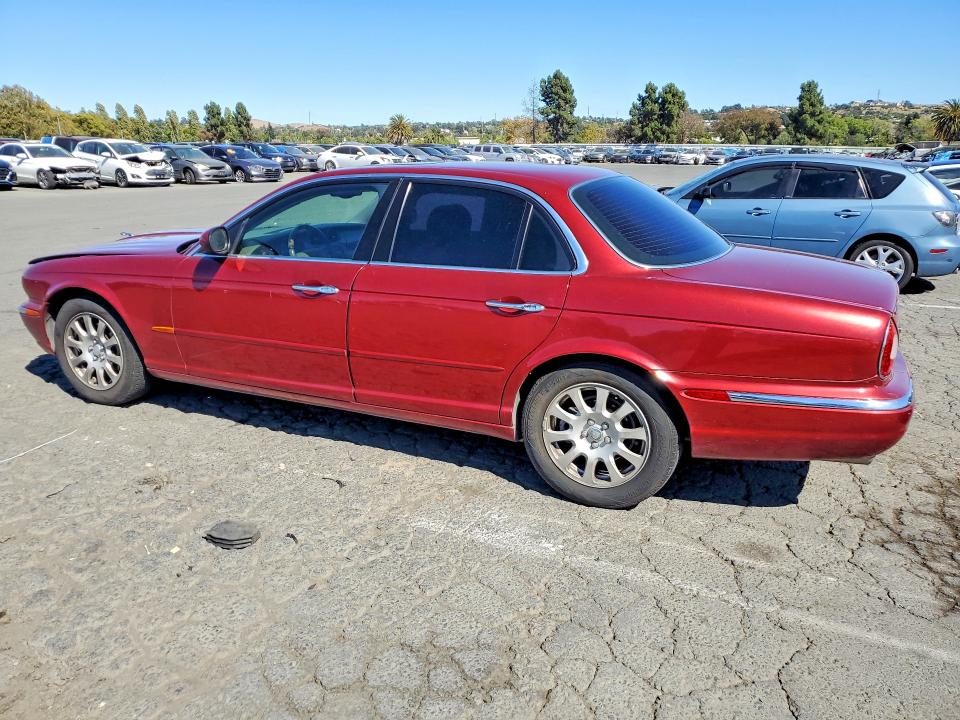 Zdjęcie 2 z aukcji – 2004 JAGUAR XJ8 z VIN SAJWA71C24SG13311
