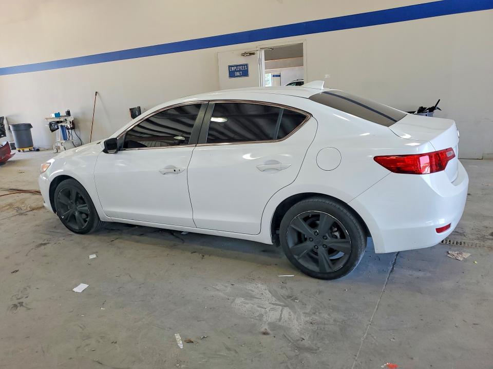 صورة رقم 2 من المزاد - 2014 ACURA ILX مع VIN 19VDE1F30EE001313