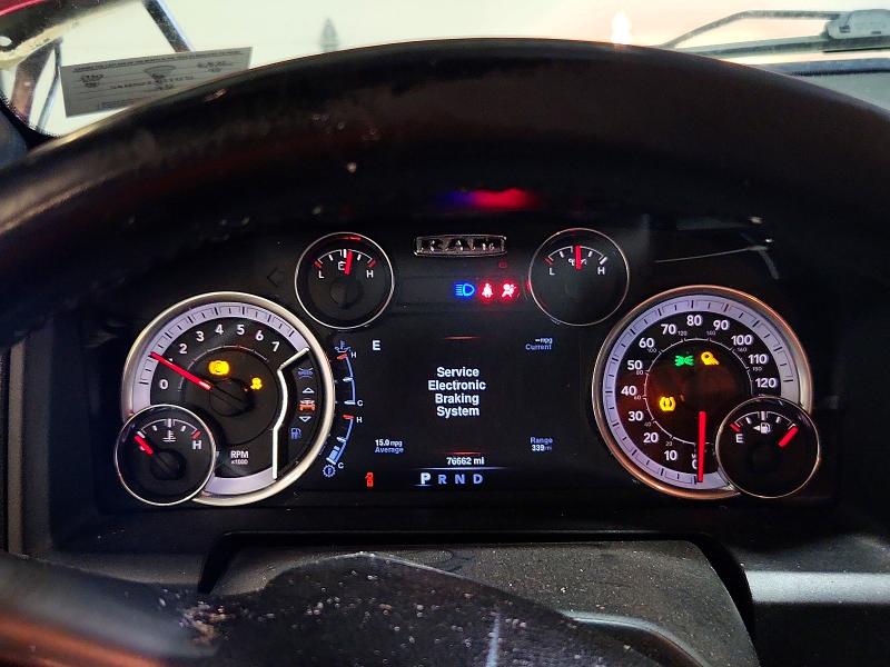 Снимка 9 от търг – 2021 RAM 1500 CLASSIC с VIN 1C6RR7GT7MS582542