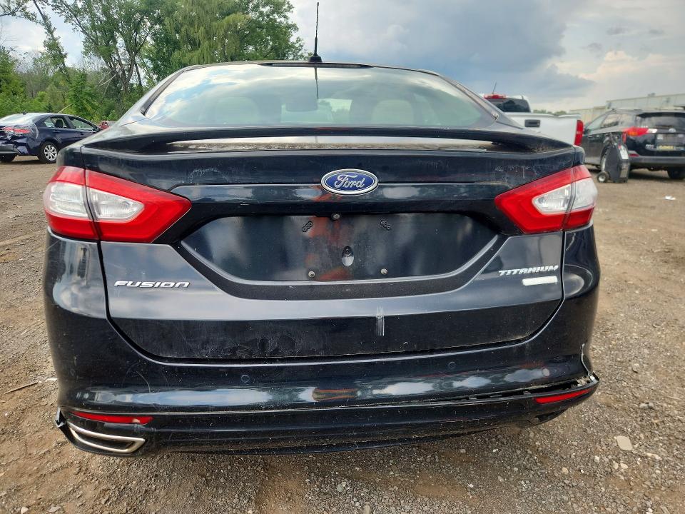 Photo 6 from auction – 2016 FORD FUSION with VIN 3FA6P0K95GR387789