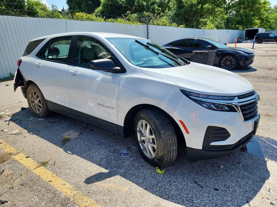 Photo 4 from auction – 2023 CHEVROLET EQUINOX with VIN 3GNAXHEG5PL223045