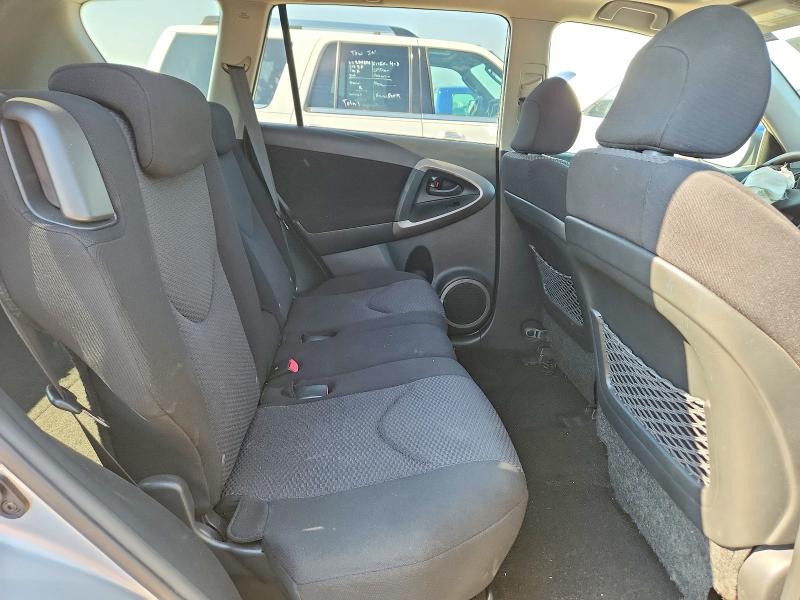 Photo 10 from auction – 2006 TOYOTA RAV4 with VIN JTMBD32V766016483