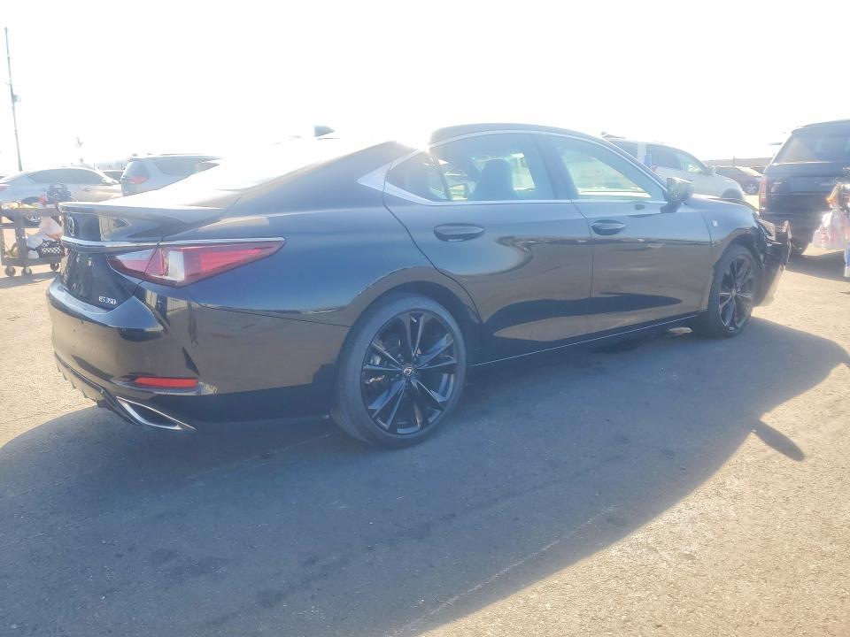 Photo 3 from auction – 2023 LEXUS ES with VIN 58AJZ1B15PU141224