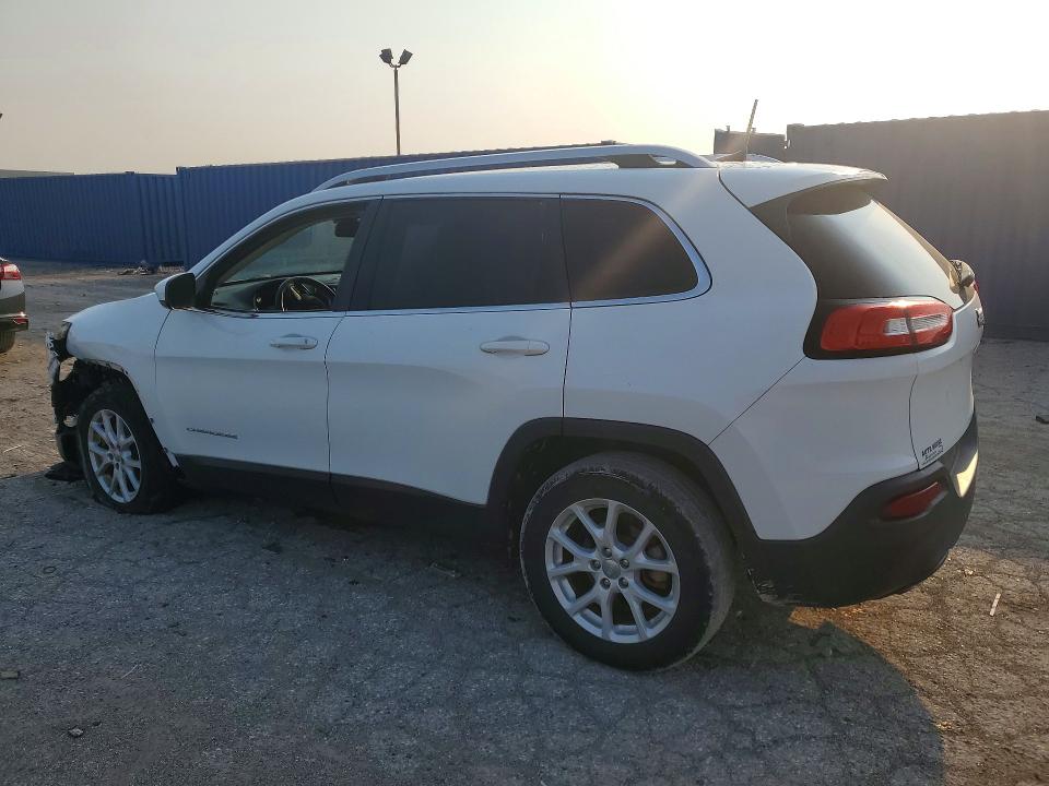 Photo 2 from auction – 2016 JEEP CHEROKEE LATITUDE with VIN 1C4PJLCB4GW307804