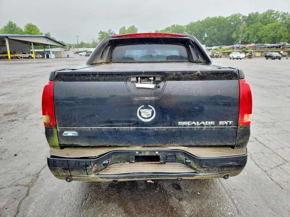 Photo 6 from auction – 2003 CADILLAC ESCALADE with VIN 3GYEK63N43G101918