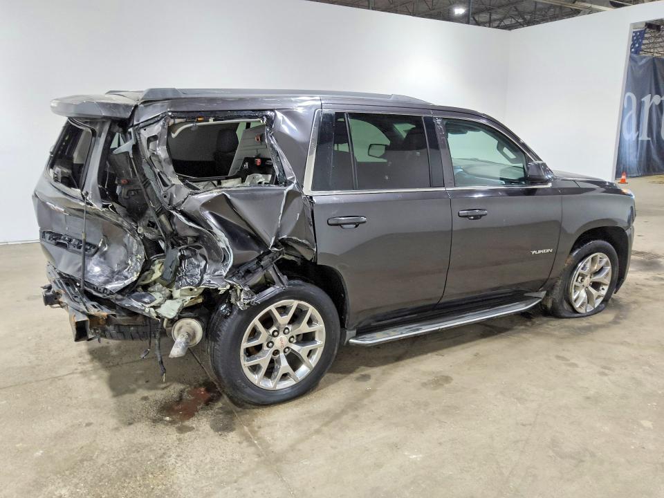 Photo 3 from auction – 2015 GMC YUKON with VIN 1GKS2AKC8FR276581