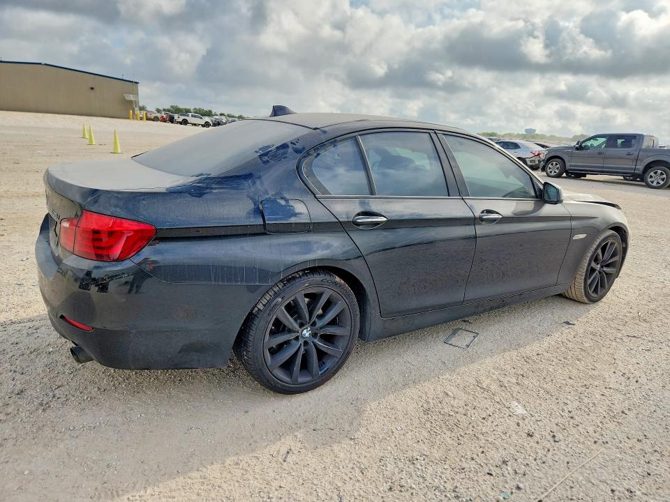 Photo 3 from auction – 2011 BMW 535 with VIN WBAFR7C56BC802101