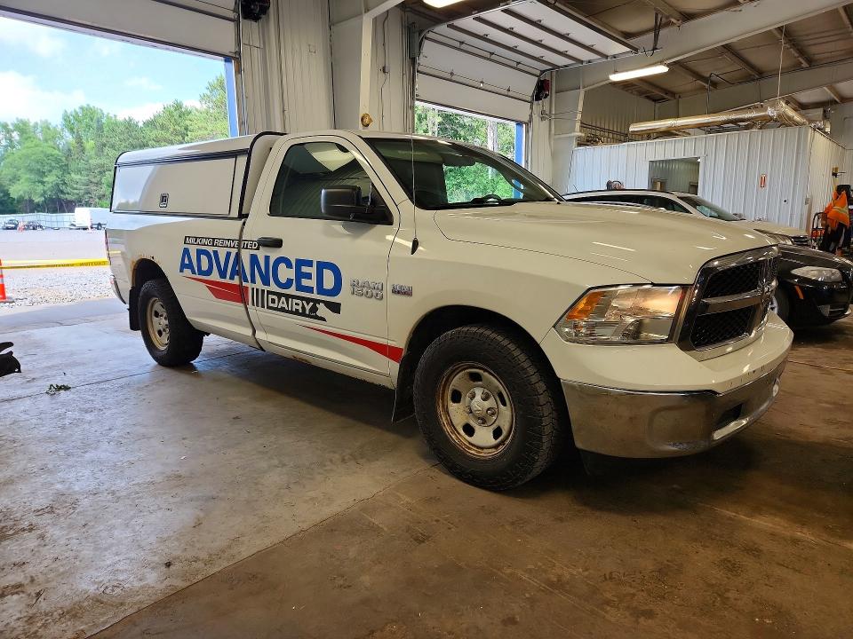 Photo 4 from auction – 2016 RAM 1500 with VIN 3C6JR6DT9GG285456