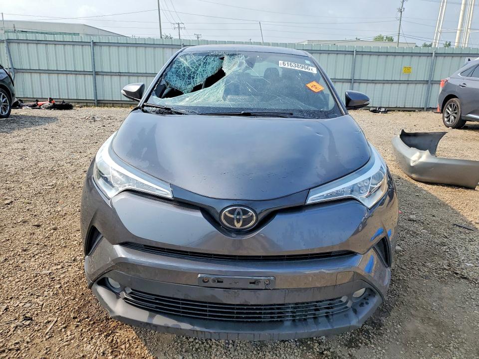 Photo 5 from auction – 2018 TOYOTA C-HR with VIN NMTKHMBX9JR051237