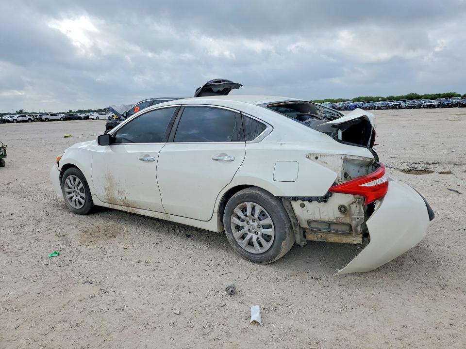 Photo 2 from auction – 2016 NISSAN ALTIMA with VIN 1N4AL3AP1GC236146