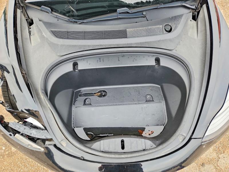 Photo 11 from auction – 2020 TESLA MODEL 3 with VIN 5YJ3E1EA2LF643817