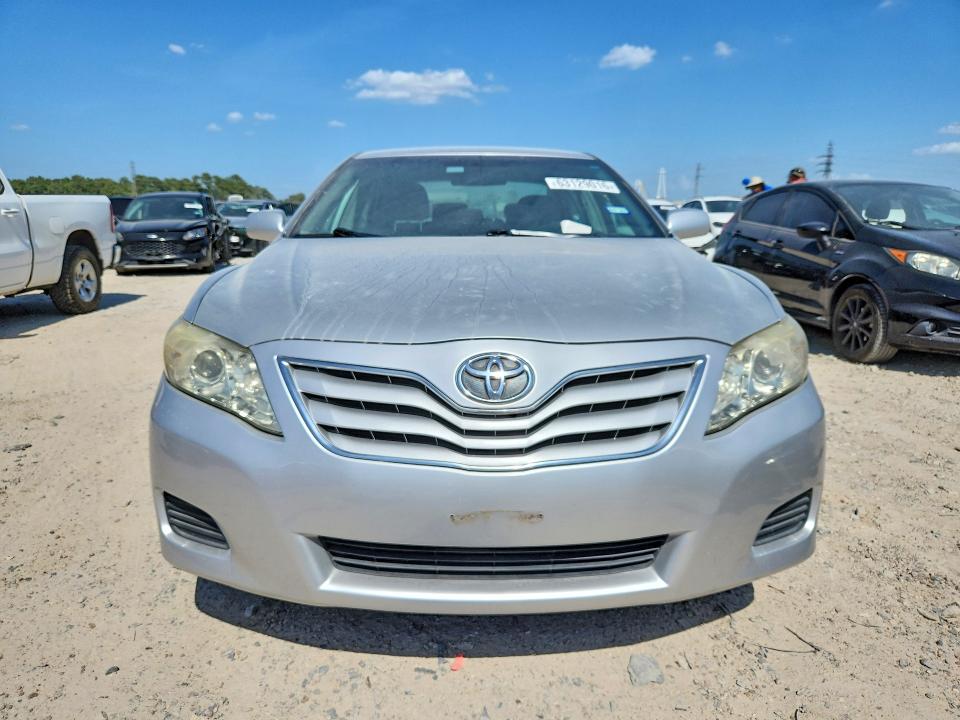 Photo 5 from auction – 2011 TOYOTA CAMRY with VIN 4T4BF3EK8BR194888