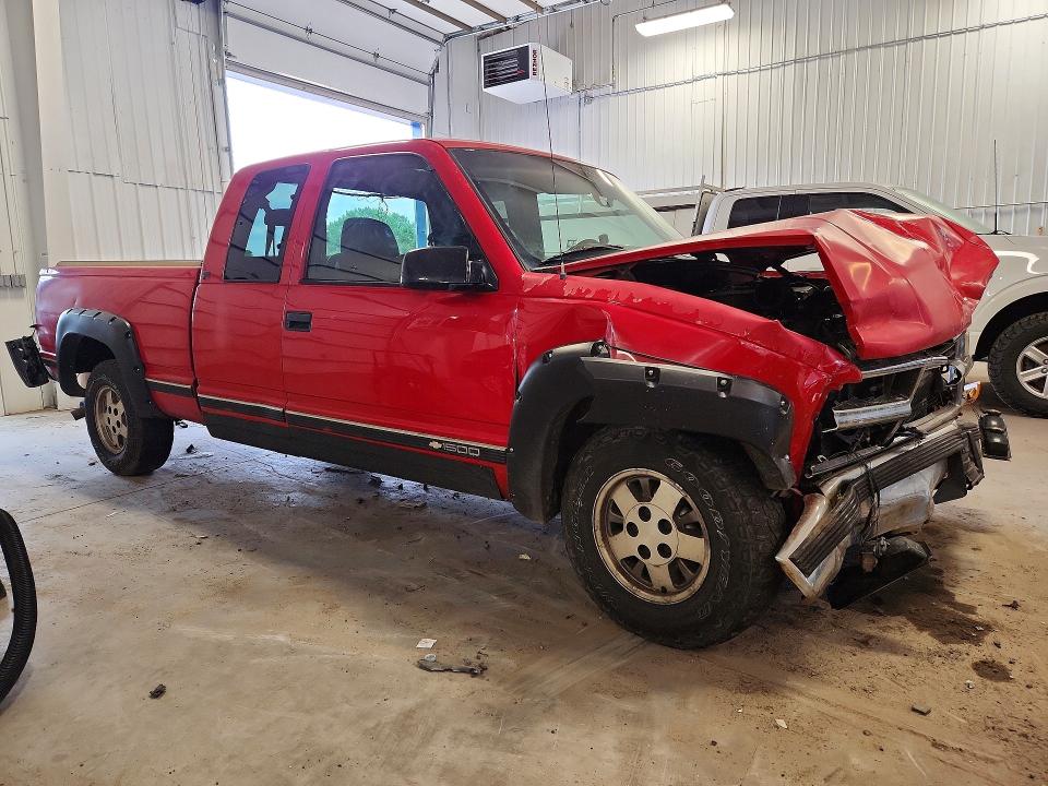 Photo 4 from auction – 1995 CHEVROLET GMT-400 with VIN 2GCEC19HXS1200130