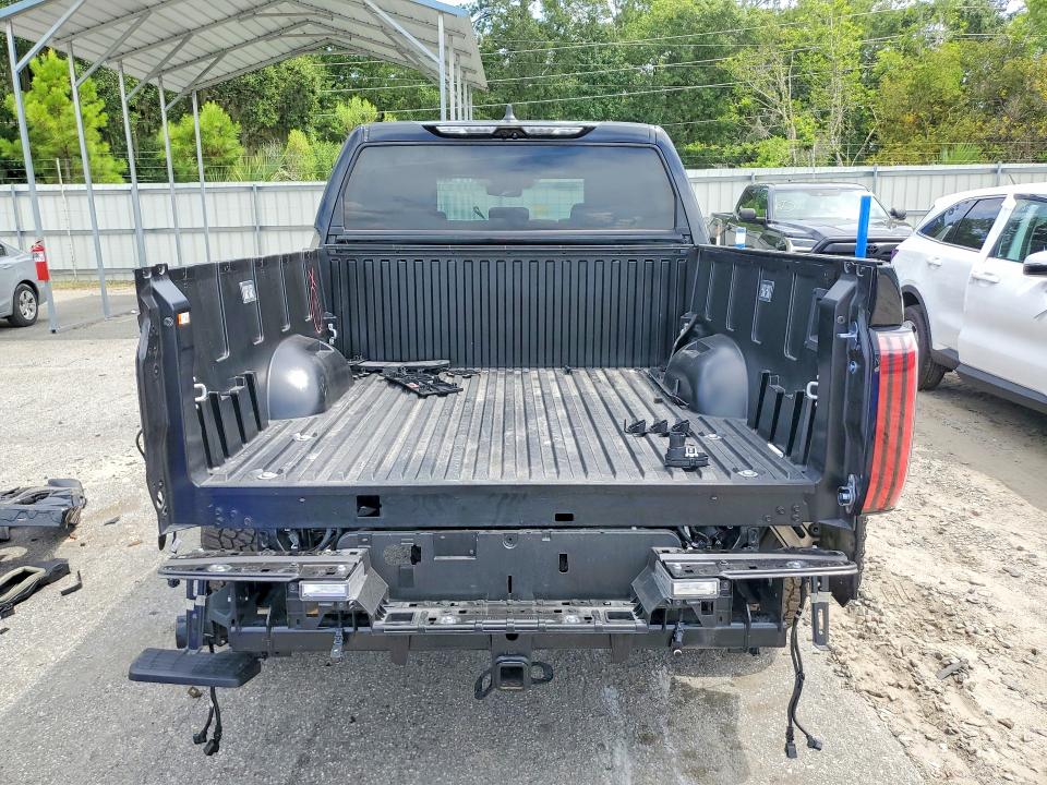 Photo 6 from auction – 2026 TOYOTA TUNDRA with VIN 5TFPC5DB7TX125264
