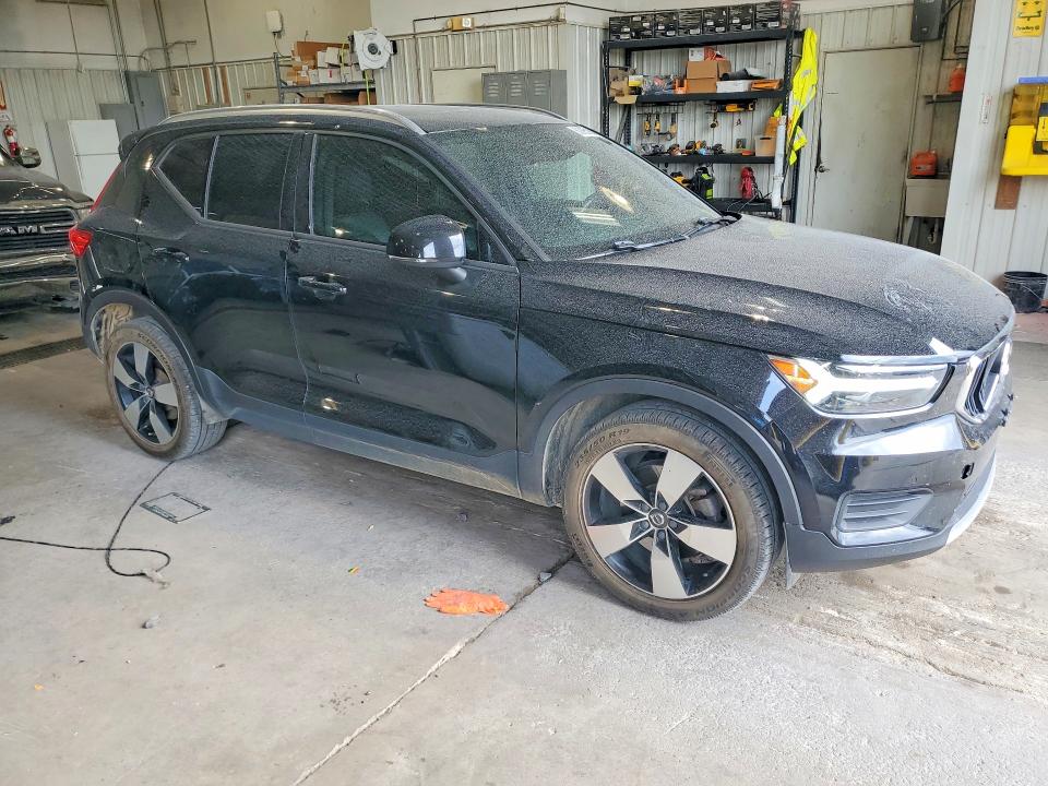 Photo 4 from auction – 2020 VOLVO XC40 with VIN YV4162UK6L2280667